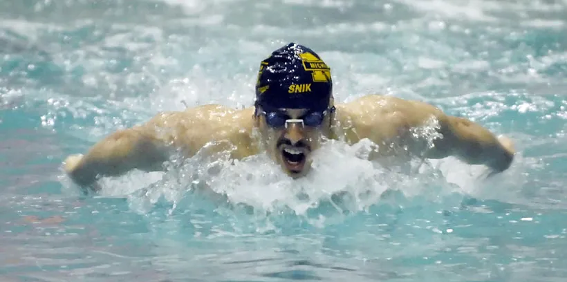 bhl-davis-tarwater-um-mens-swimming-2006-big-ten-meet