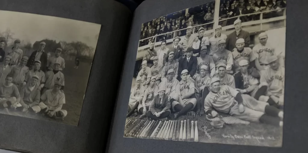 bhl-booklet-of-u-m-team-photos