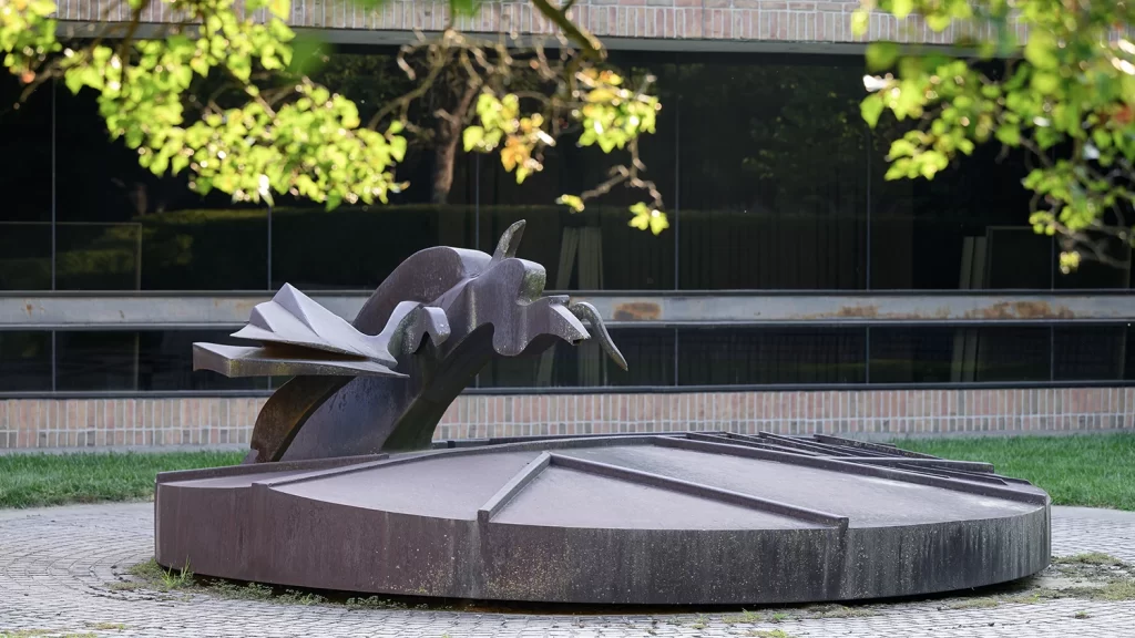 bhl-courtyard-sculpture