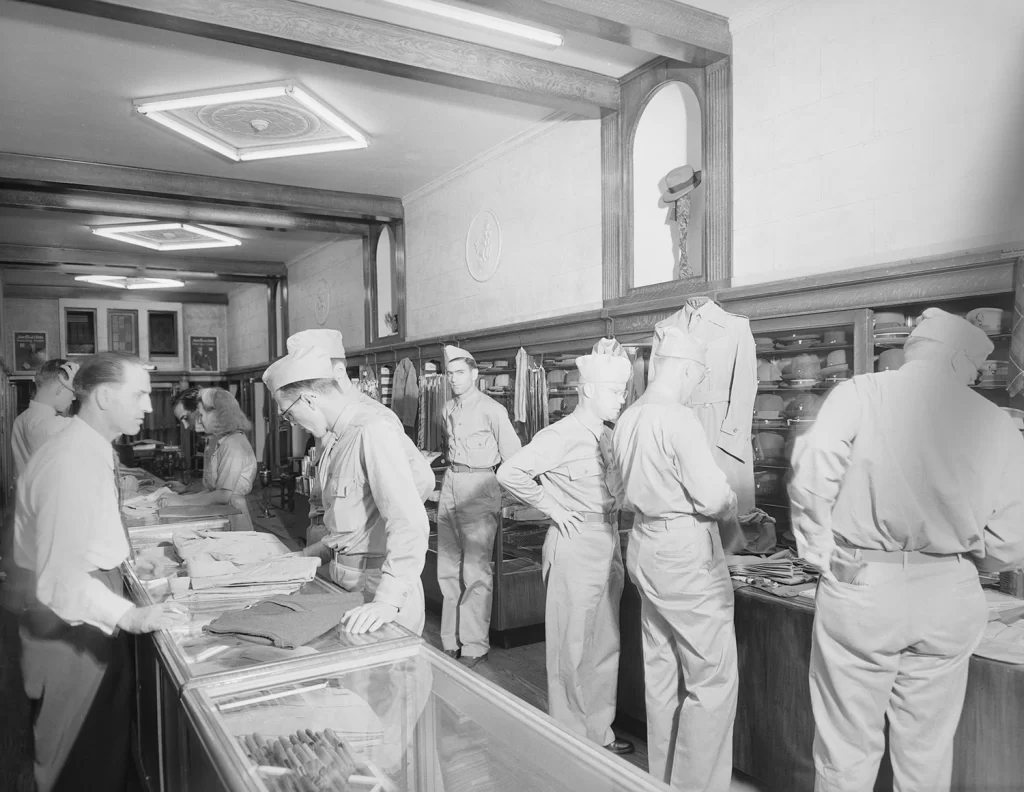 bhl-military-uniform-store
