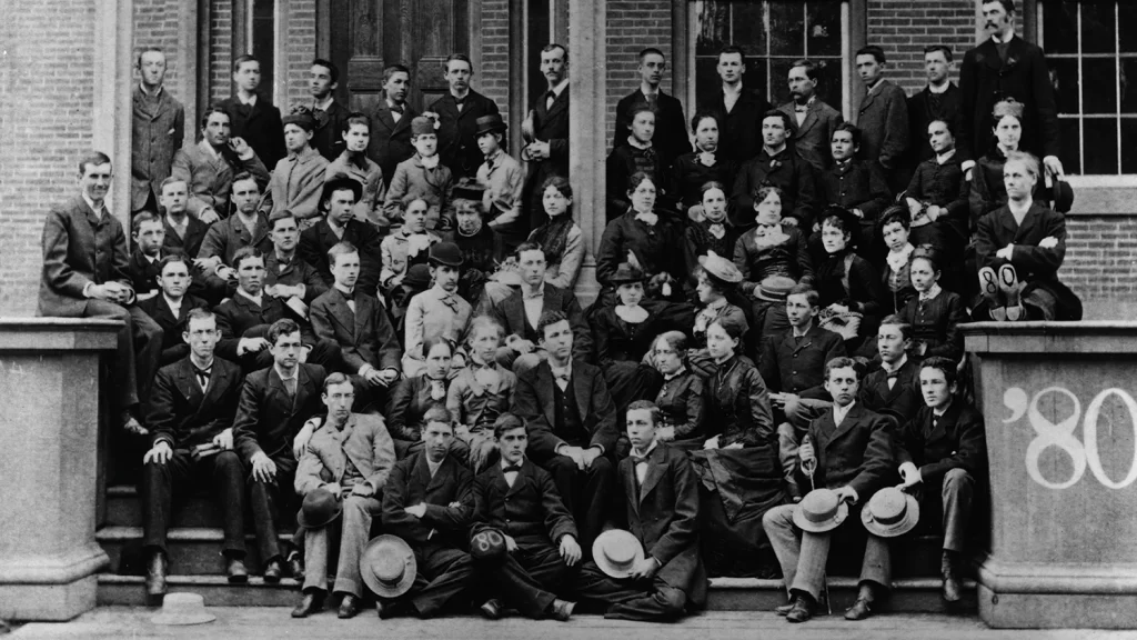 Male and female medical students of the class of 1880 outside the U-M Hospital.